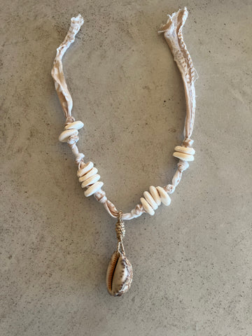 Bandana Cowrie Pendant.