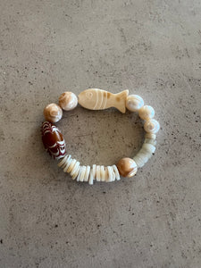 Bracelet 10.