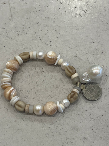 Bracelet 11.