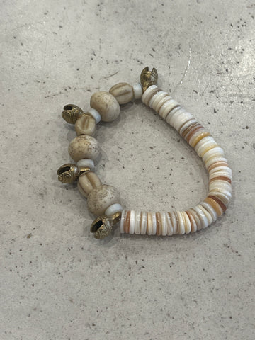 Bracelet 2.